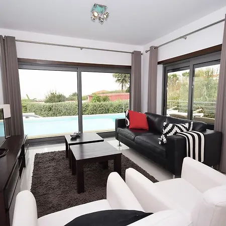 Villa Modern With Private Pool Just 400m From The Sea Lourinhã